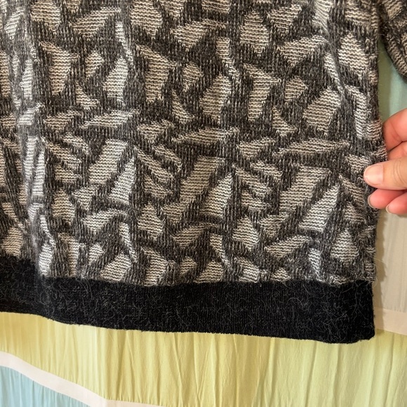 Vintage Geometric Pattern Knit Collared Sweater Sz Small - Picture 5 of 7